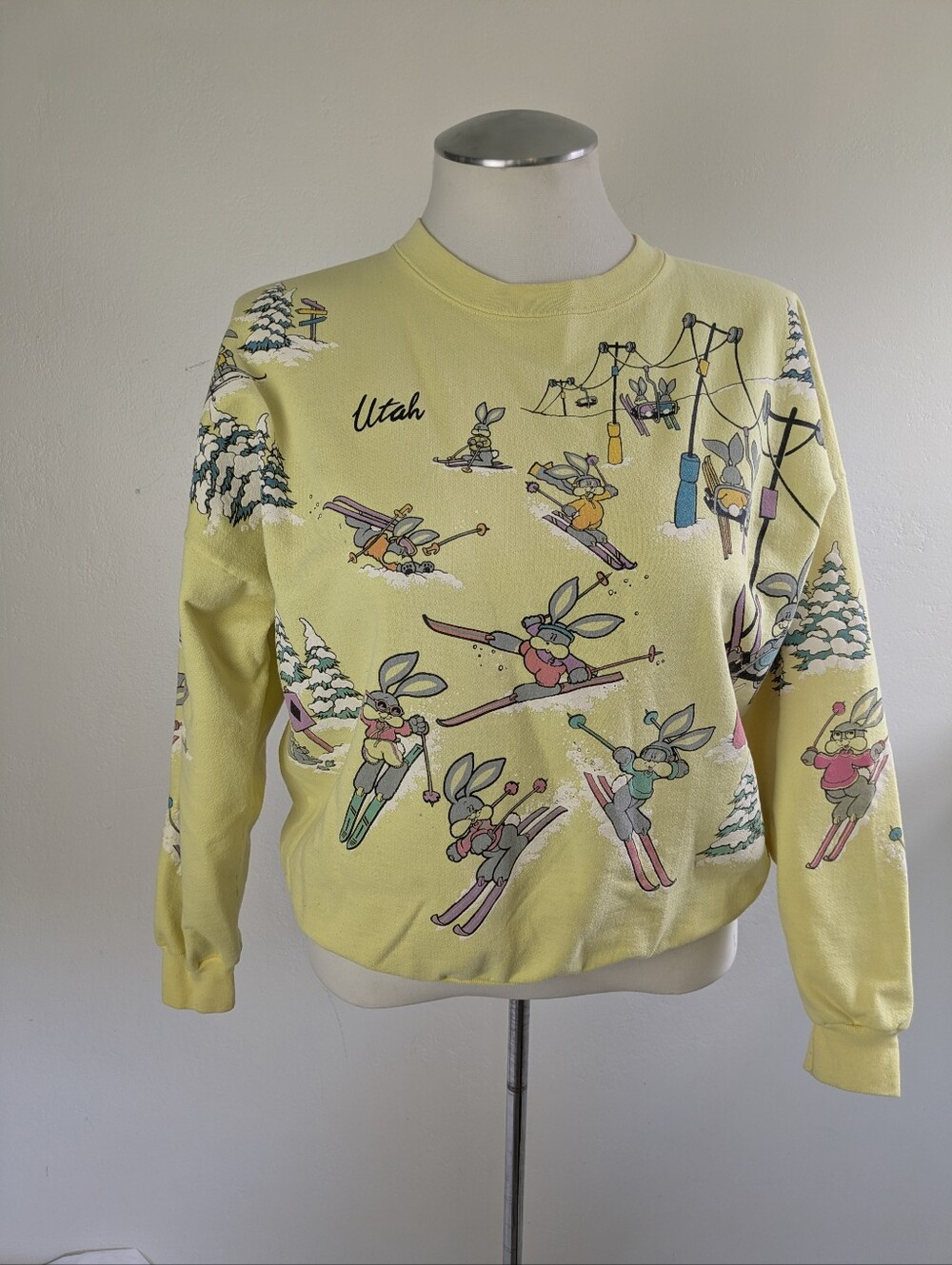 Vintage Ski Bunny Allover Print 1985 Yellow OS